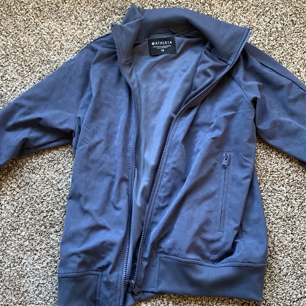 Athleta light jacket